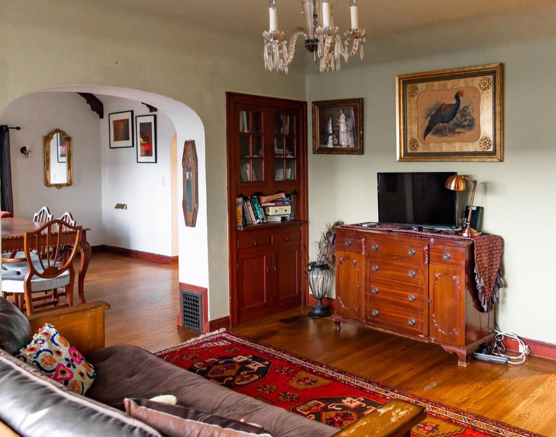 Beautiful, Historic Family Near Merritt * Oakland